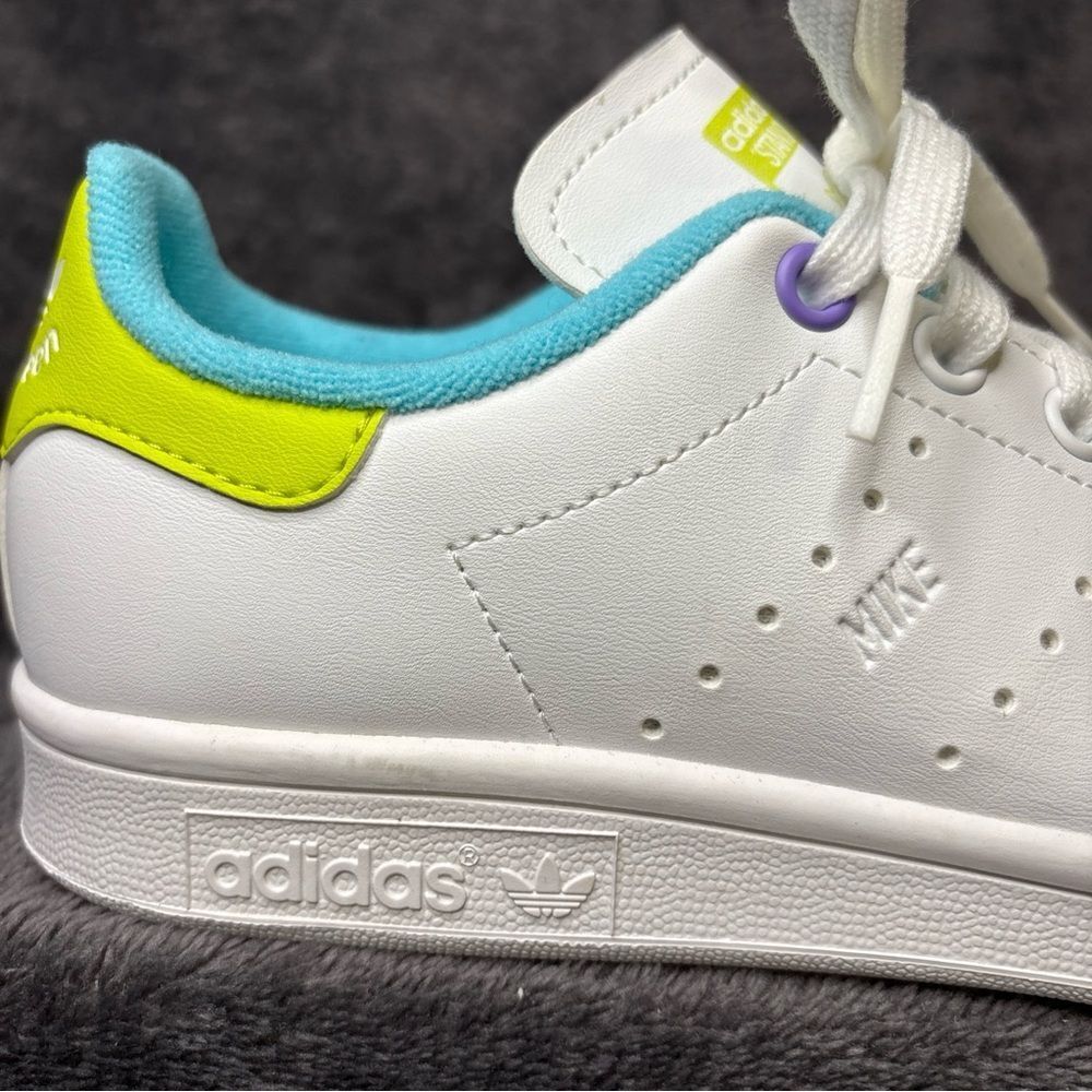 adidas Originals Stan Smith White/Pantone/ (Unisex) G and B Sz 5 - Picture 6 of 16